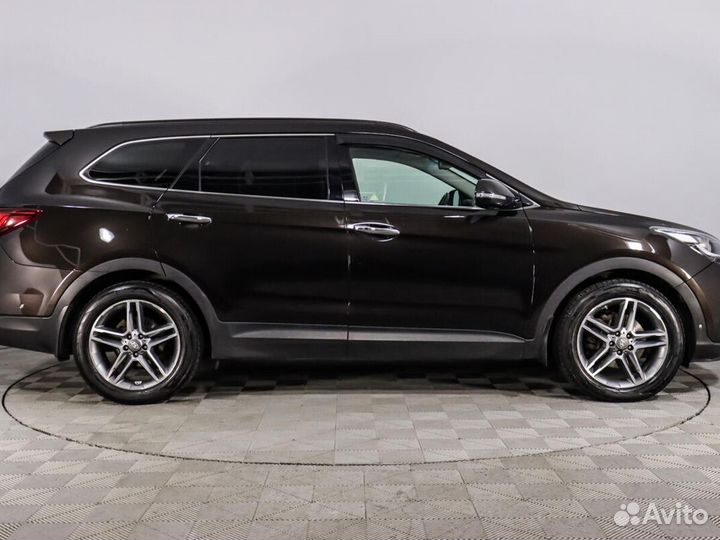 Hyundai Grand Santa Fe 2.2 AT, 2016, 138 174 км