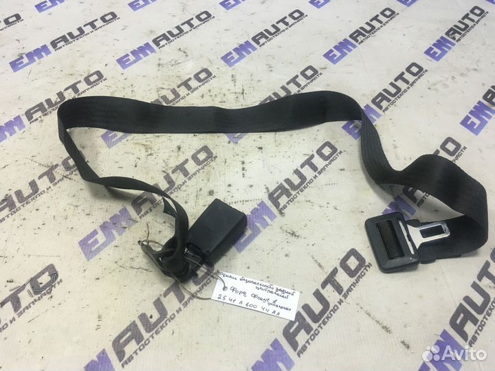 Ремень безопасности задний центральн. Форд Фокус 1