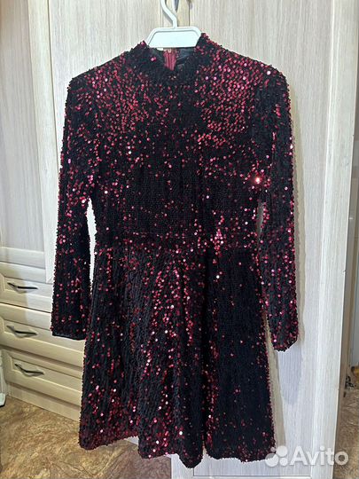 Платье женское новогоднее