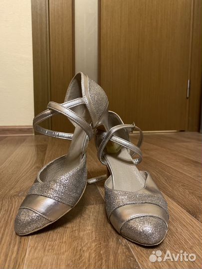 Туфли бальные 35 размер