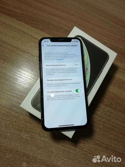 Телефон iPhone Xs
