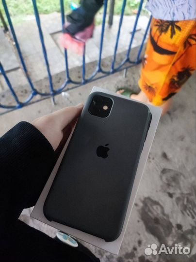 iPhone 11, 256 ГБ