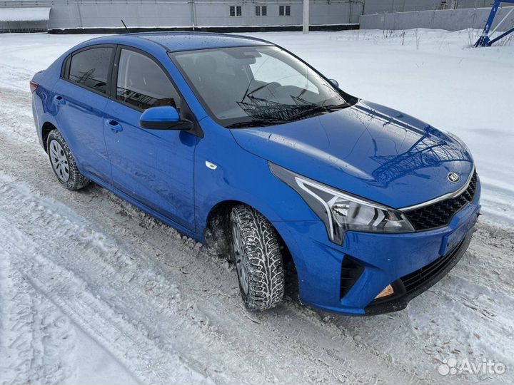 Автомобиль на запчасти Kia Rio седан 1.6 AT