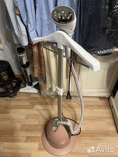 Отпариватель вертикальный Polaris