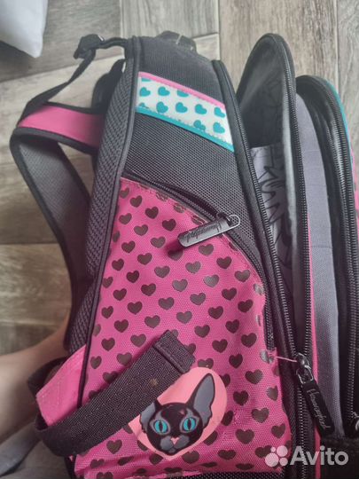 Школьный рюкзак