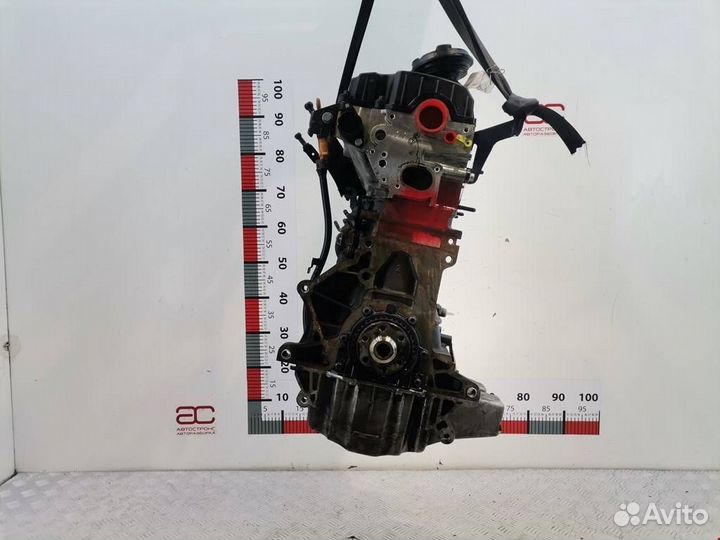 Двигатель (двс) Volkswagen Polo 3 2000 045100098X