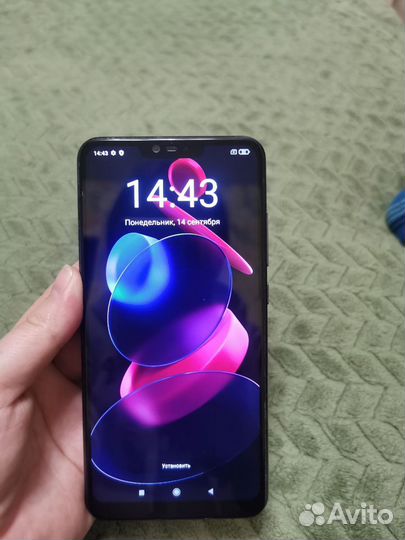 Xiaomi Mi 8 Lite, 4/64 ГБ