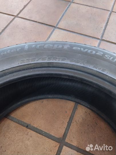 Hankook Winter I'Cept Evo2 W320A SUV 225/55 R19 99H