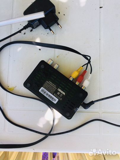 Телевизор Rainford +приставка Т2 +2 антенны