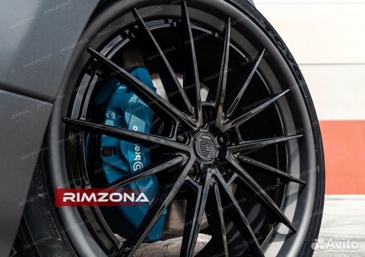 Кованые диски R22 на Range Rover Sport