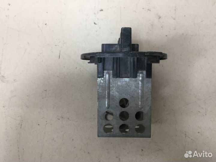 Резистор отопителя Peugeot 307 2001-2008