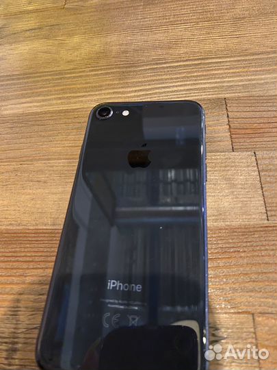 iPhone 8, 64 ГБ