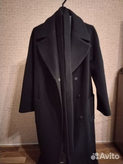 Пальто демисезонное