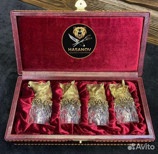 Хрустальные рюмки перевёртыши