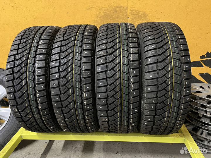 Viatti Brina Nordico V-522 215/55 R17