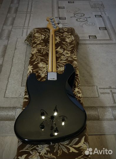 Бас-гитарa Fender Jаzz Ваss