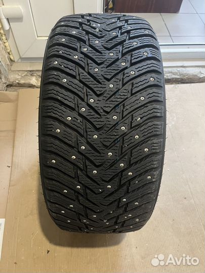 Nokian Tyres Hakkapeliitta 8 245/40 R18 97T