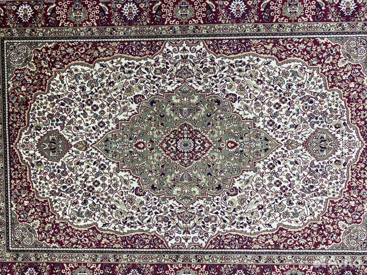 Ковер новый 1.2х1.7