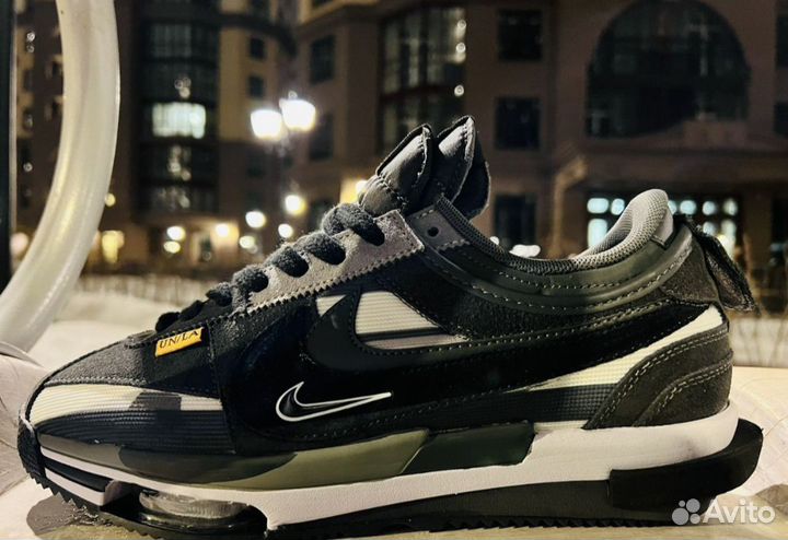 Кроссовки Nike