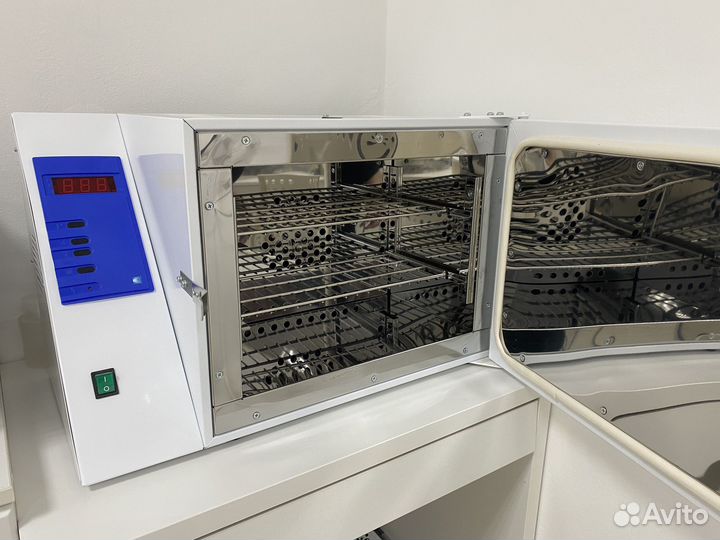 Продам все для маникюра