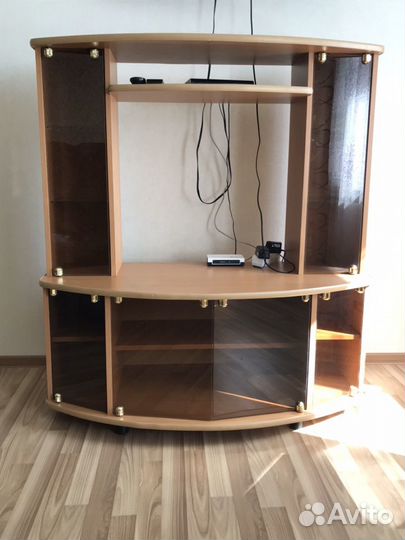 Тумба под телевизор