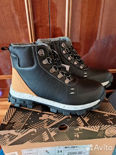 Ботинки демисезонные новые