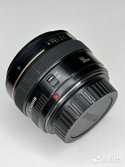 Canon EF 50mm f/1.4 USM