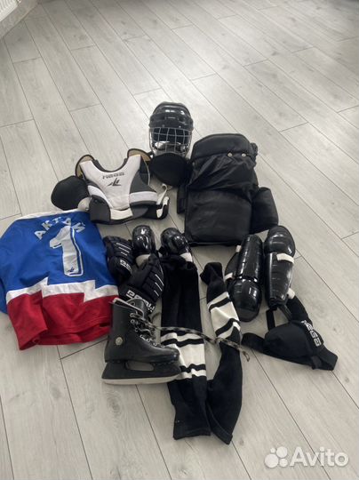 Хоккейная форма