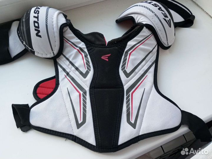 Нагрудник хоккейный easton ith L