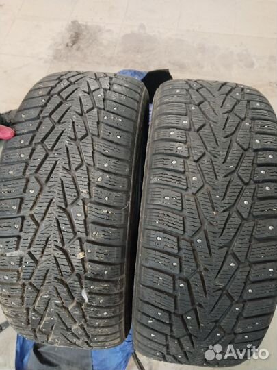 Шины зимние 235/55 R17