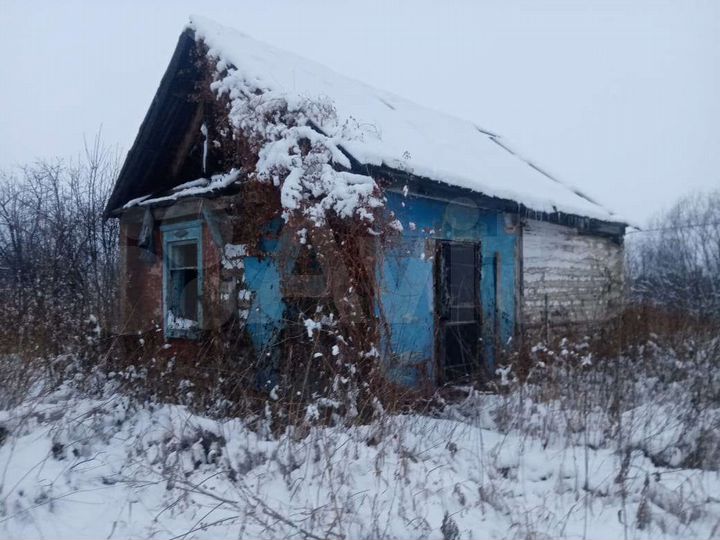 Дом 24 м² на участке 40 сот.