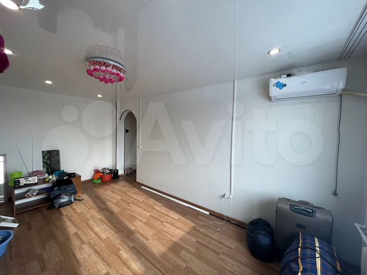 2-к. квартира, 47 м², 4/5 эт.