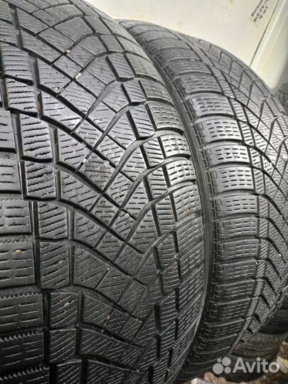 Pirelli Ice Zero FR 285/50 R20