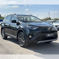 Toyota RAV4 2.2 AT, 2016, 116 236 км, с пробегом, цена 2 730 000 руб.