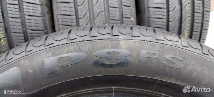 Pirelli P8FS 215/55 R17