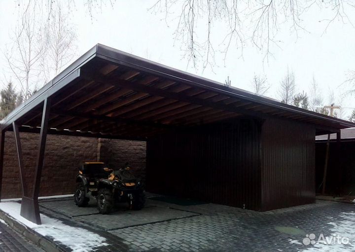 Навес с хозблоком