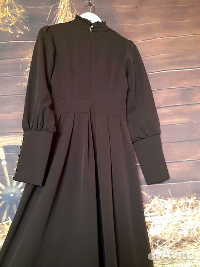 Длинное платье в пол