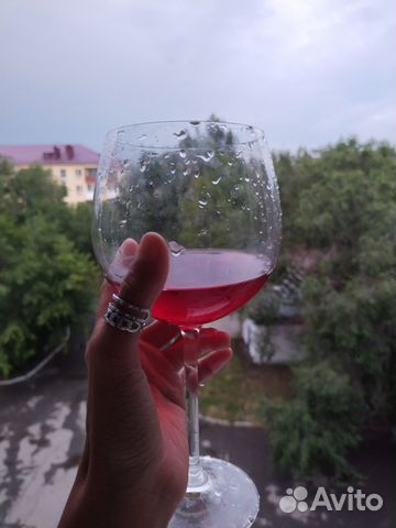 Бокалы для вина большие