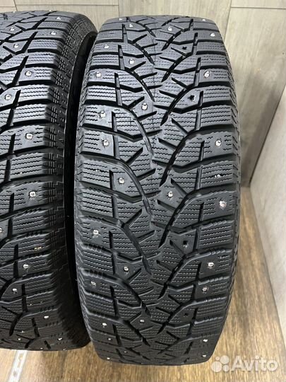 Bridgestone Blizzak Spike-02 195/65 R15