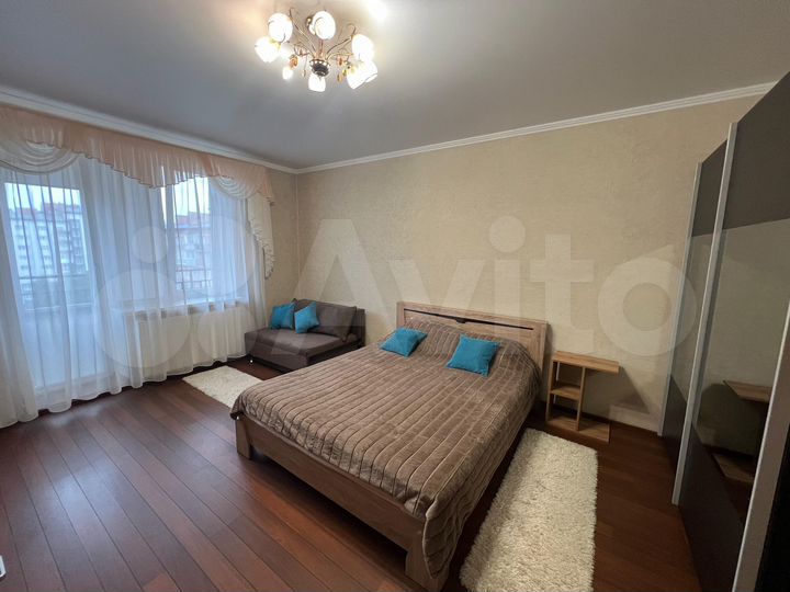 1-к. квартира, 43 м², 7/10 эт.