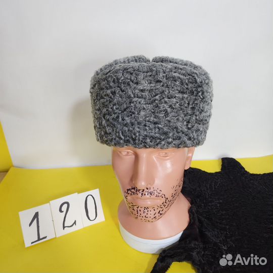 Каракулевая шапка полковника