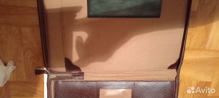 Папка для документов на молнии