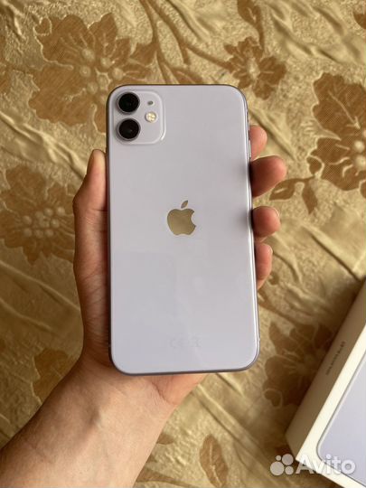 iPhone 11, 64 ГБ