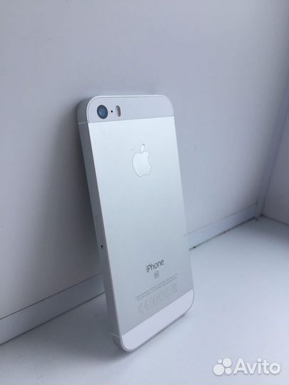 iPhone SE, 16 ГБ