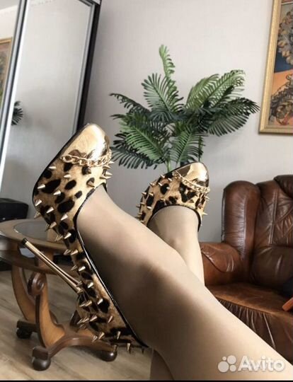 Louboutin кожа пони новые туфли Лабутены