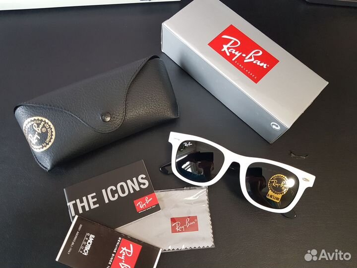 Солнцезащитные очки Ray-Ban Wayfarer RB2140 956 3N