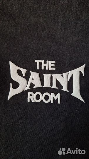 Футболка the saint room