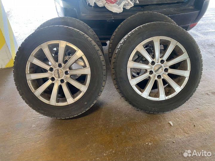 Колеса momo 235/55R17 99R