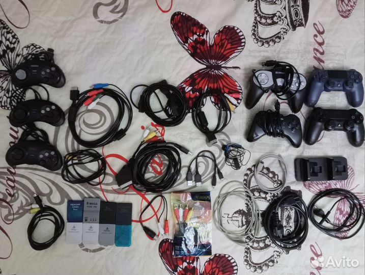 Джойстики dendy,sega,sony ps2,dreamcast,бп,кабеля