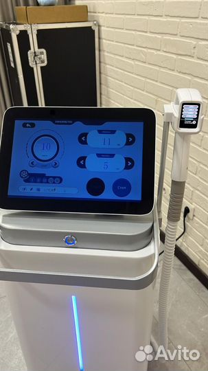 Диодный лазер для эпиляции с доставкой